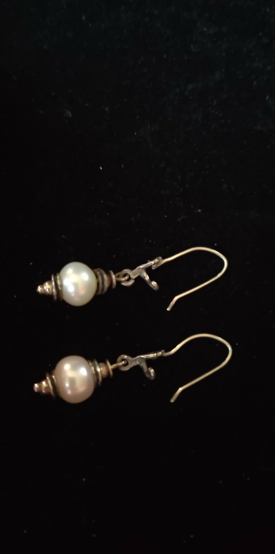 Vintage retired Silpada Sterling 925 Light the way pearl w/ leaf earrings