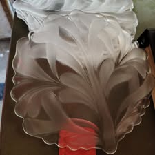 4 vintage Mikasa plates 70s, 9.5" frosted Folia design. No chips
