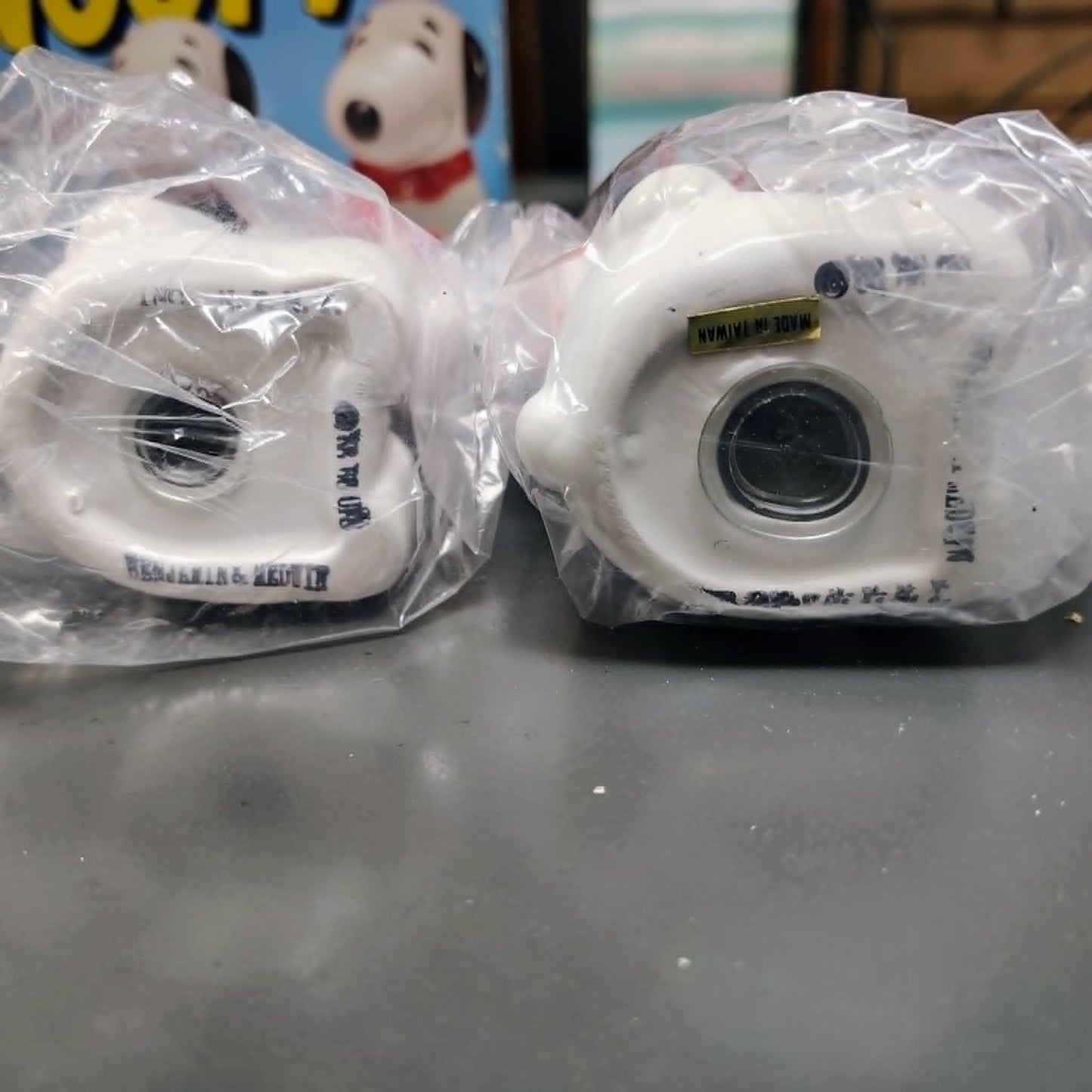 Snoopy Salt & Pepper shakers NOS, 1993 in box