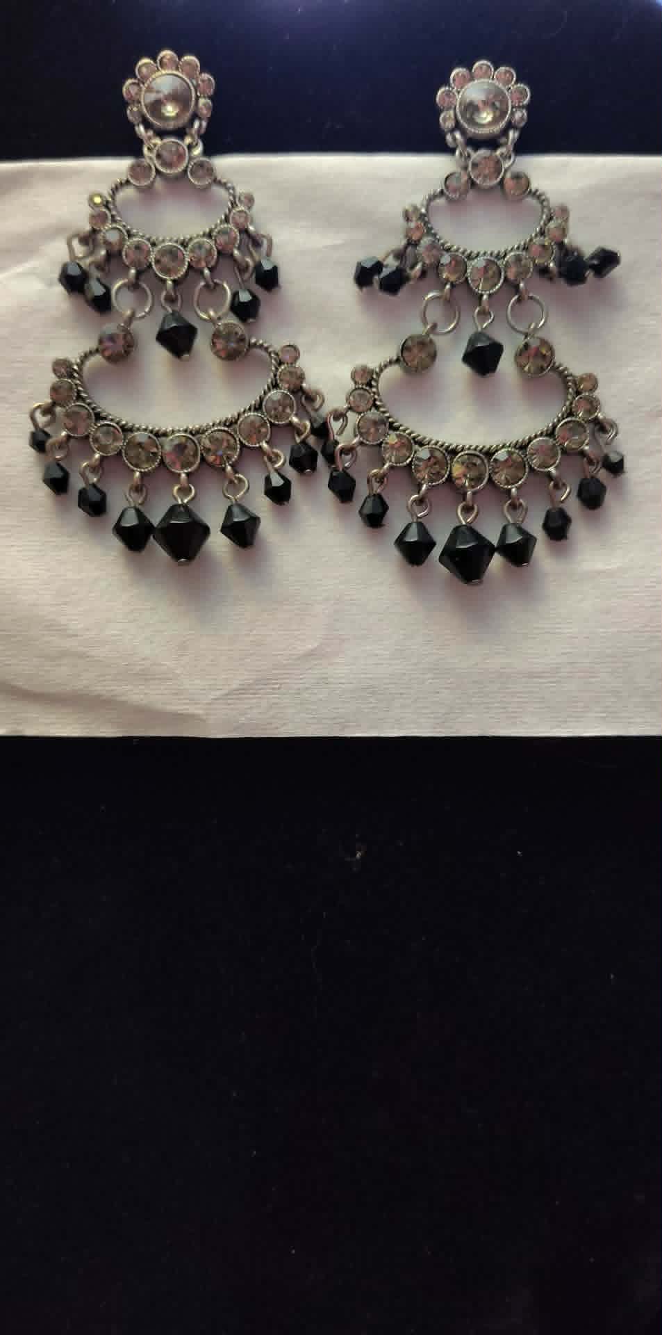 Vintage signed Avon smoky gray chandelier pierced earrings, black dangles