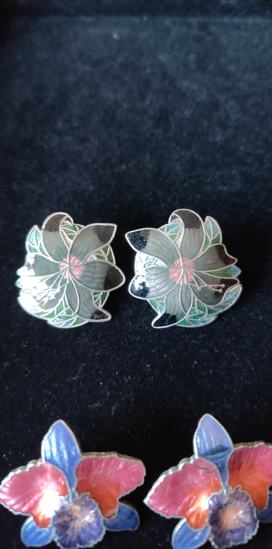 2 Vintage pairs post Chinese Cloisonne, 1pr signed SG