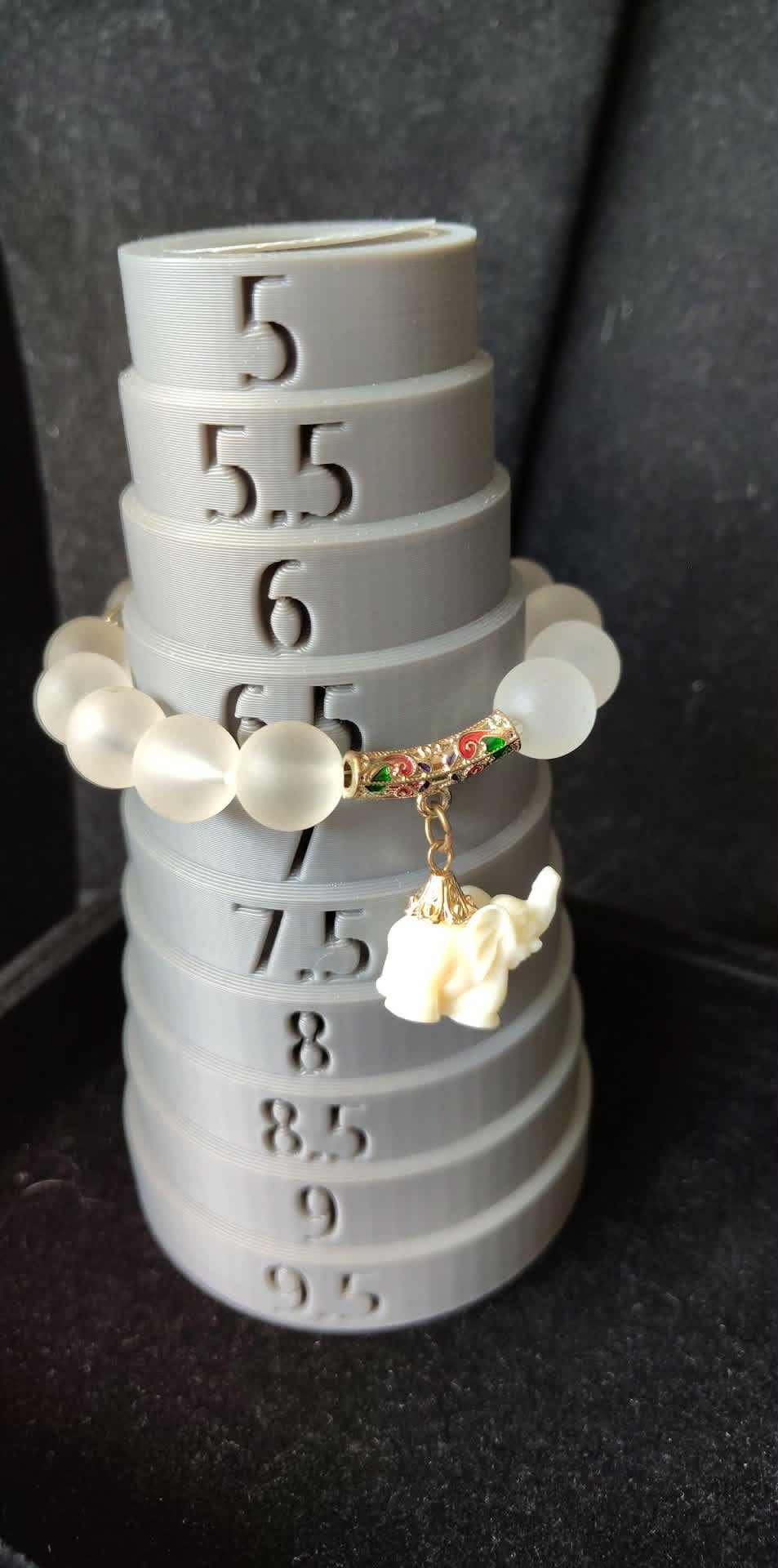 Lucky Elephant frosted beaded stretch bracelet
