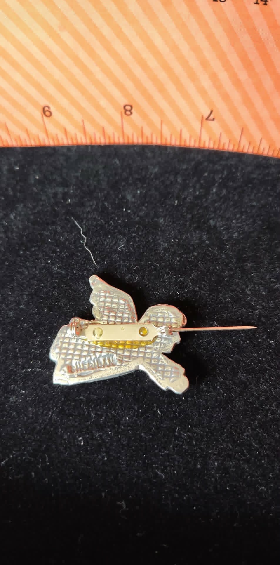 Vintage Sheridan angel brooch--80s/90s