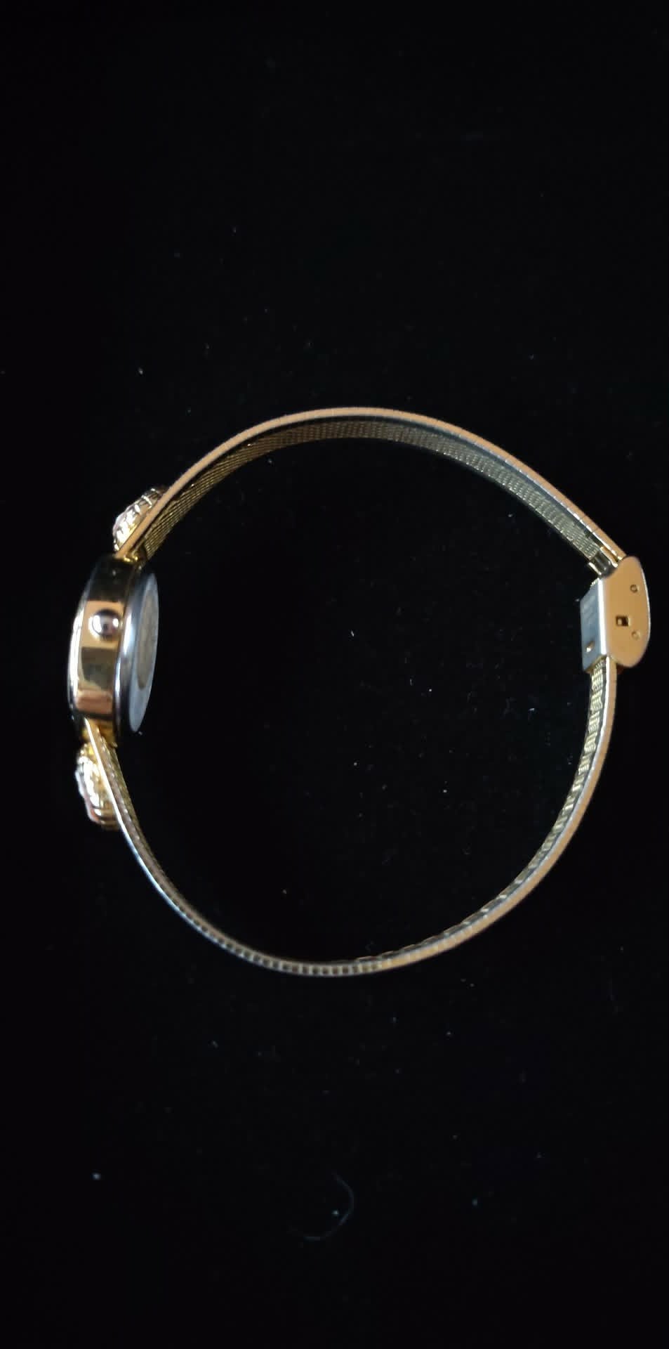 Vintage Sarah Coventry LSC218 Cameo watch, excellent condition