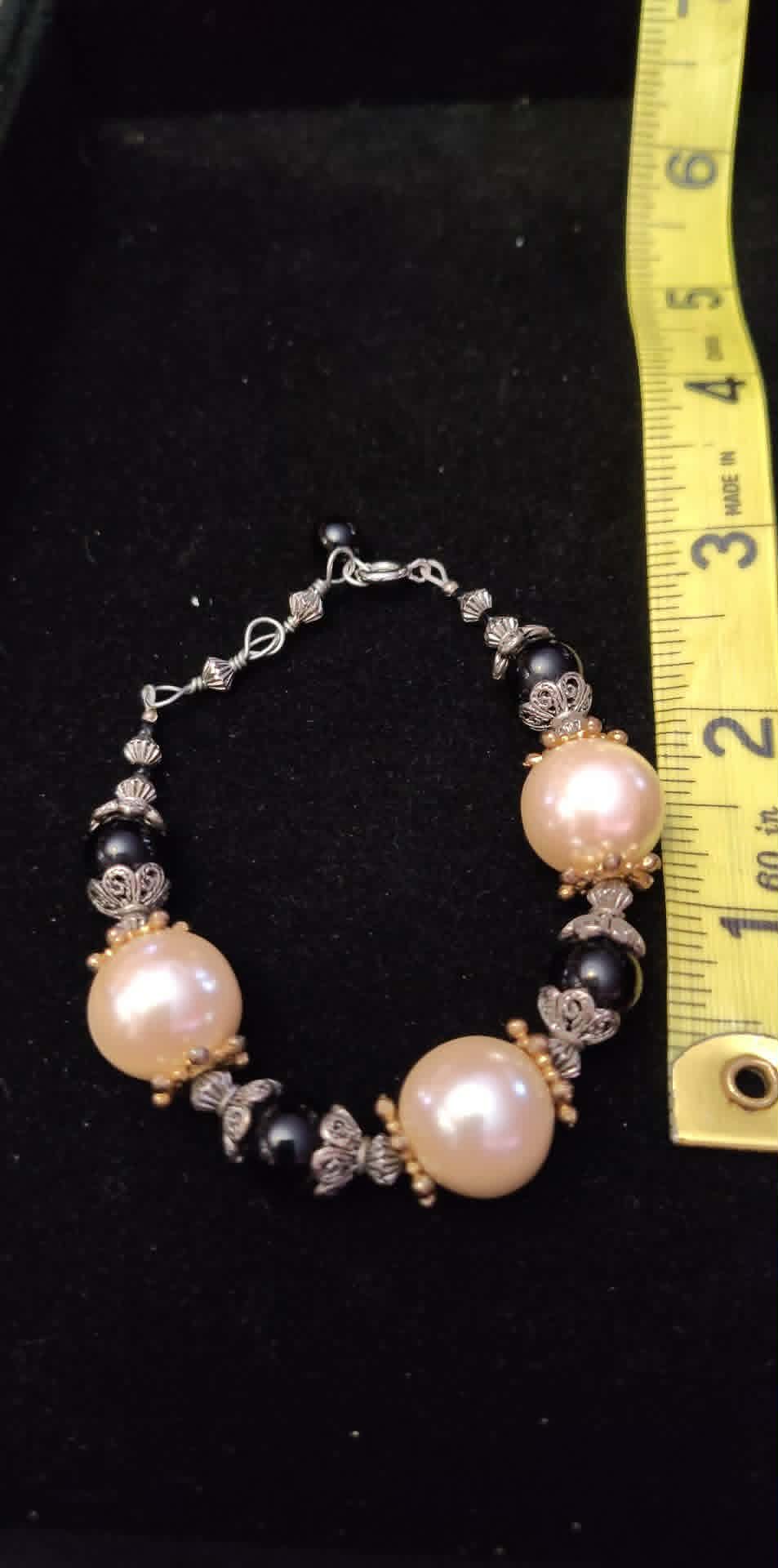 Estate bracelet faux pearl with black, gold & silver tone, size 6.5