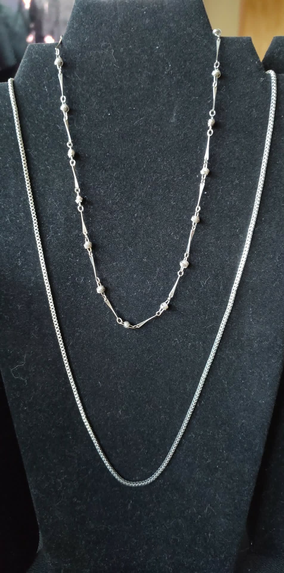 5 vintage gold & silver toned necklaces, Sarah Covington
