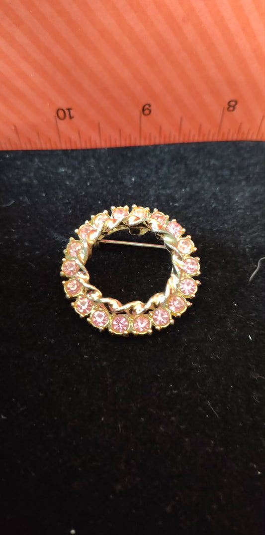 Vintage pink wreath brooch, nice sparkle
