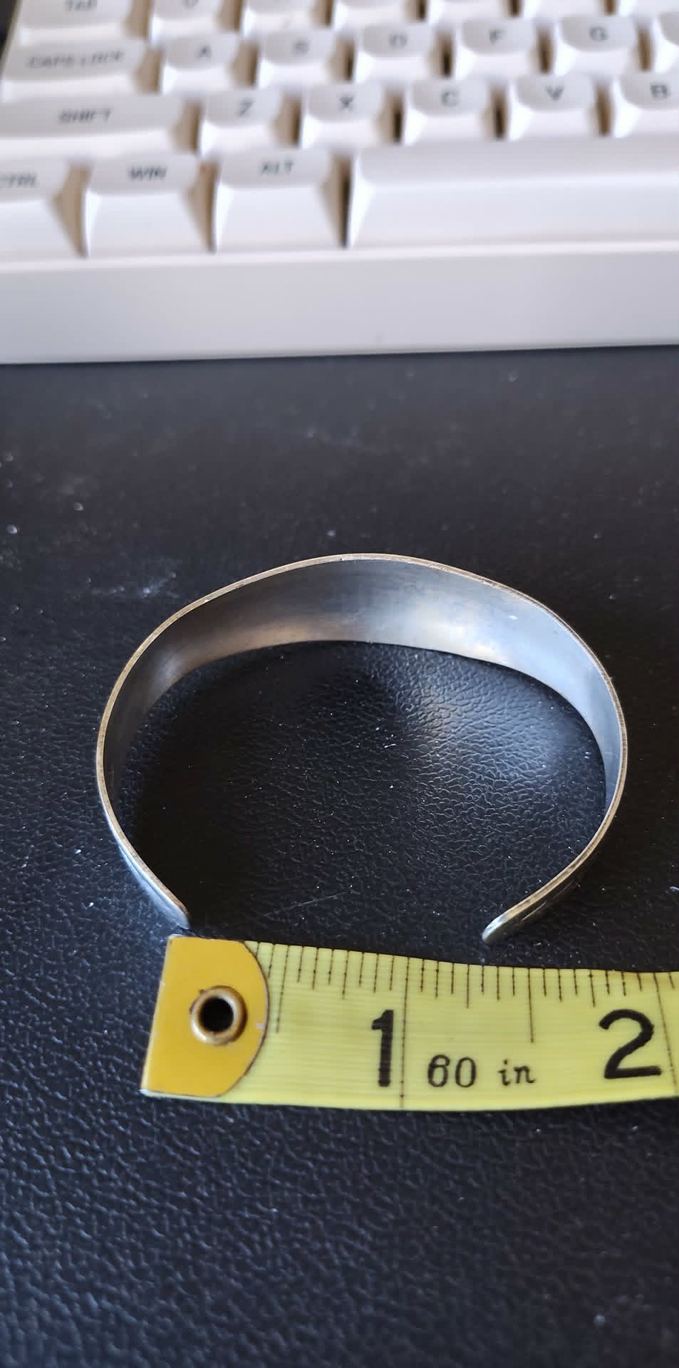 Vintage etched Native cuff bracelet 14g Sterling, unknown maker