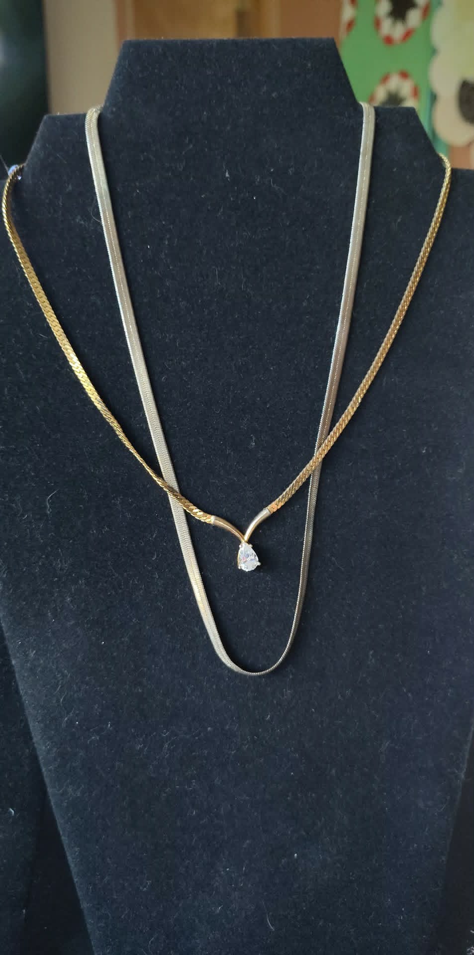 5 vintage gold & silver toned necklaces, Sarah Covington