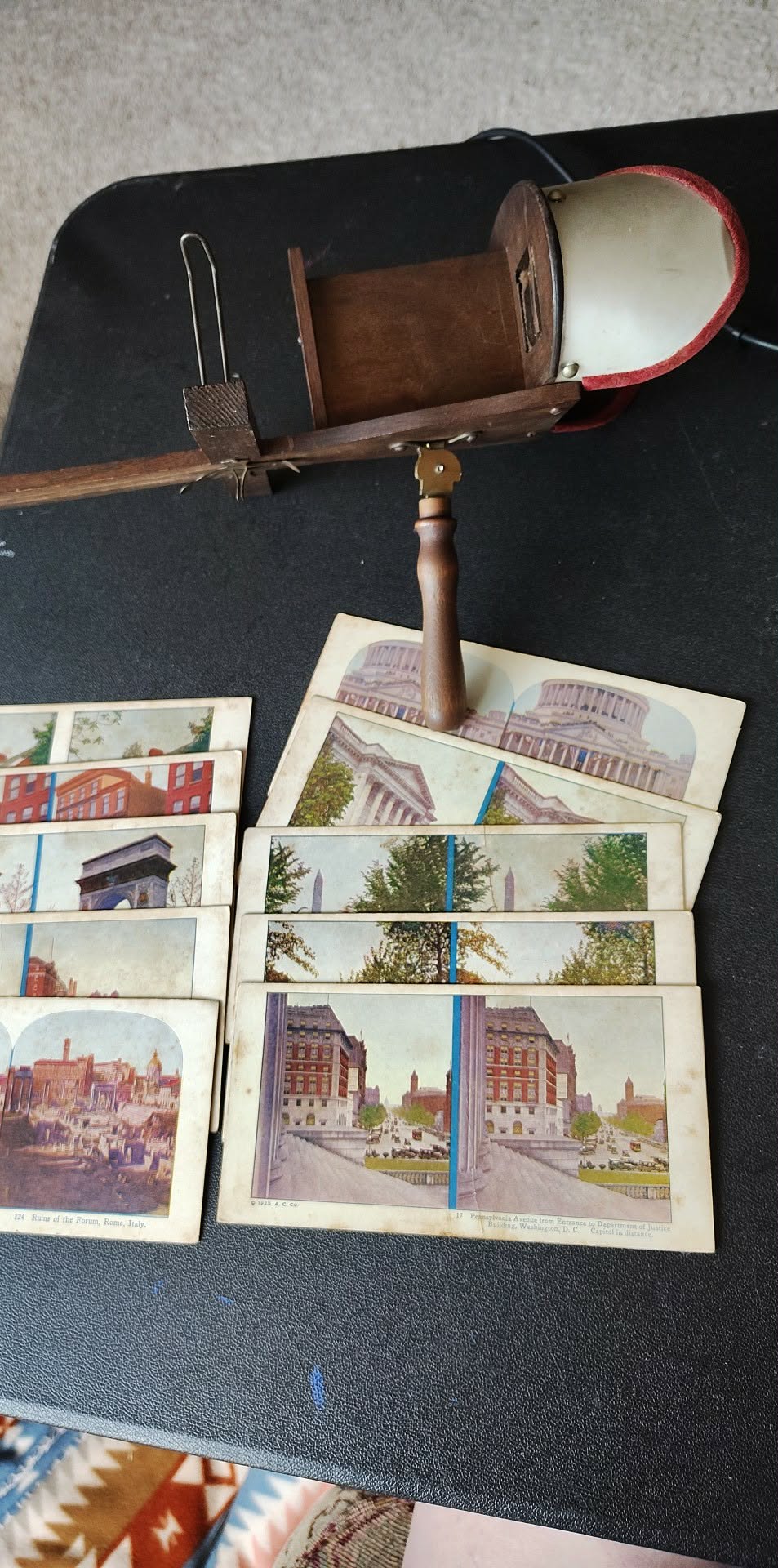 Antique Stereoscope with 10 cards, Italy, New York, DC, & more