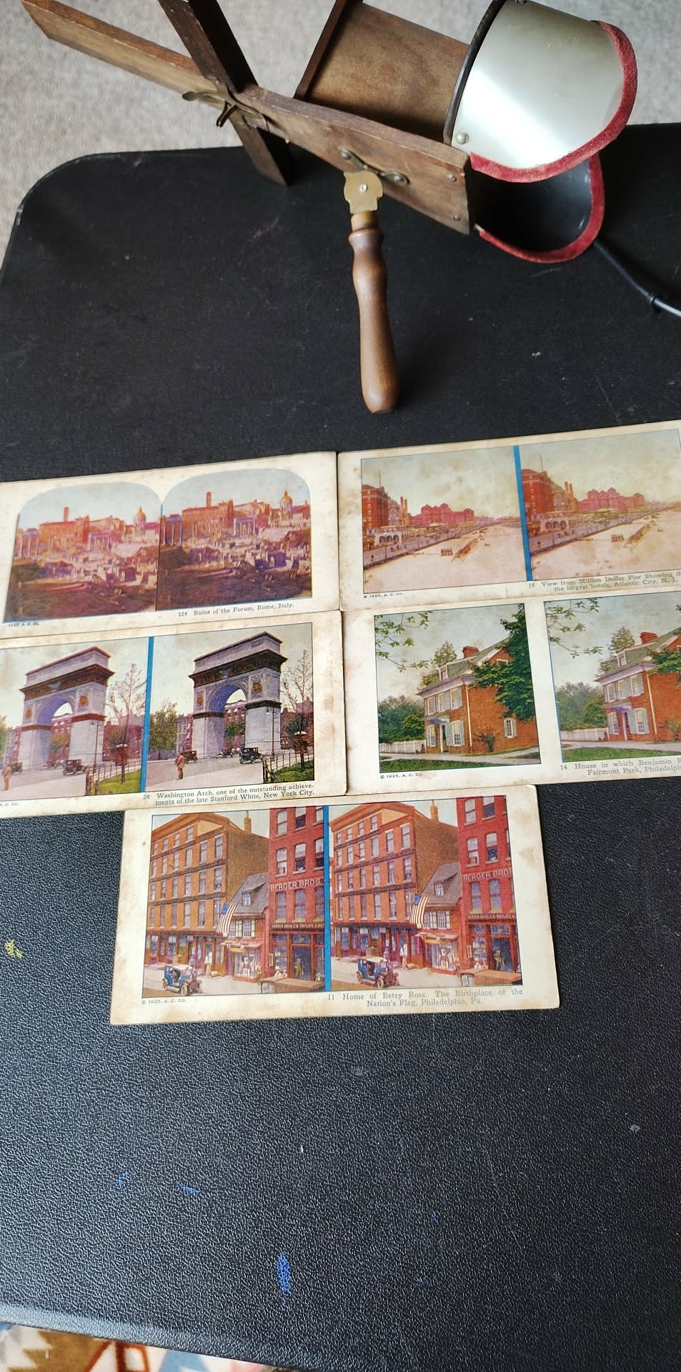 Antique Stereoscope with 10 cards, Italy, New York, DC, & more